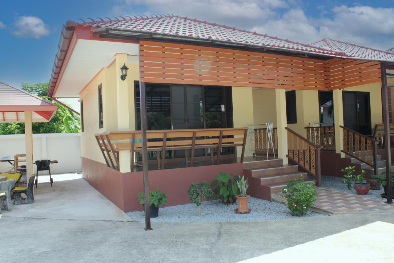 Naluemon Village Fh 1 Rayong Exterior photo